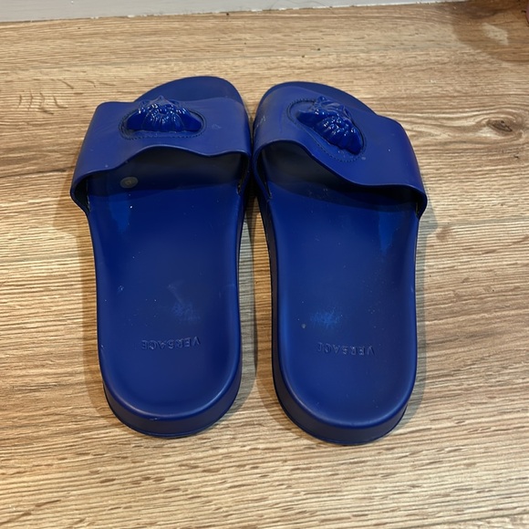 Versace Slides - Picture 3 of 3